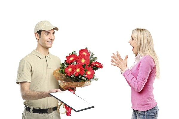 Lãng mạn với các cách tặng hoa sinh nhật cho người yêu