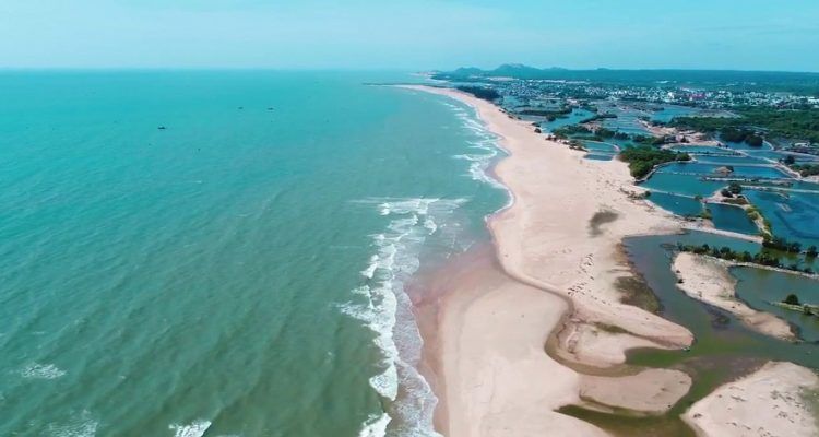 bãi biển long hải